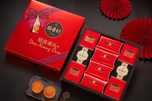 北京一公司没发月饼，员工将经理打住院了，员工的行为合法吗？