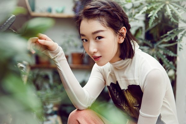 周冬雨谈马思纯“假文青”事件：谁都会犯错，你怎么看？