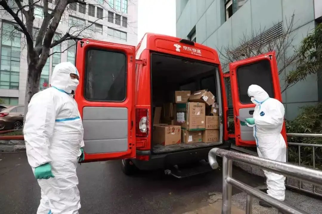 杭州余杭顺丰速运中转场发现疫情，为何一个中转站让那么多杭州人“中招”？