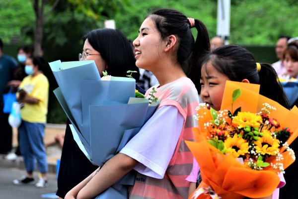 高考完了送什么花合适