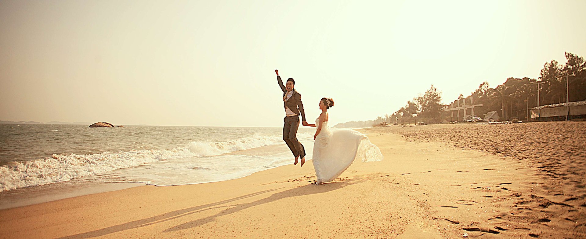 沙漠也找到巴黎的创作背景