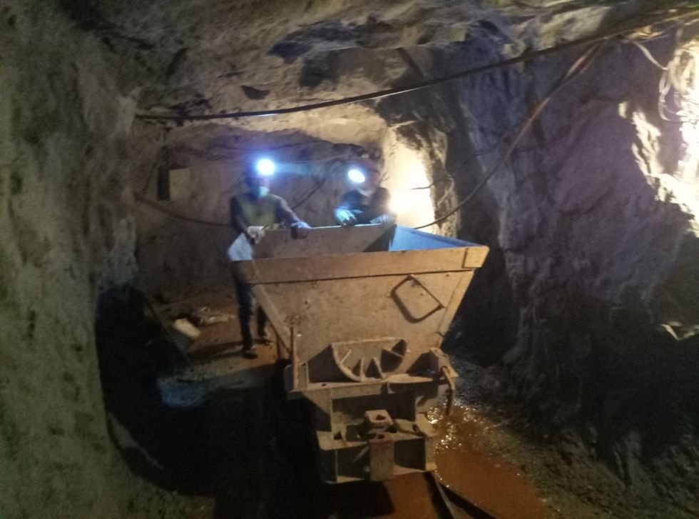 地底下真的有人类？斯诺登爆出的地下世界，真的存在吗？