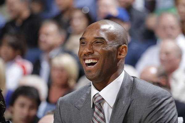 意义重大的艾美奖特别奖，为何颁发给已逝的科比？