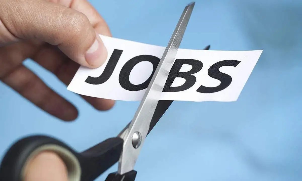 京东办理离职员工已排到1000多号，为何裁员如此之多？