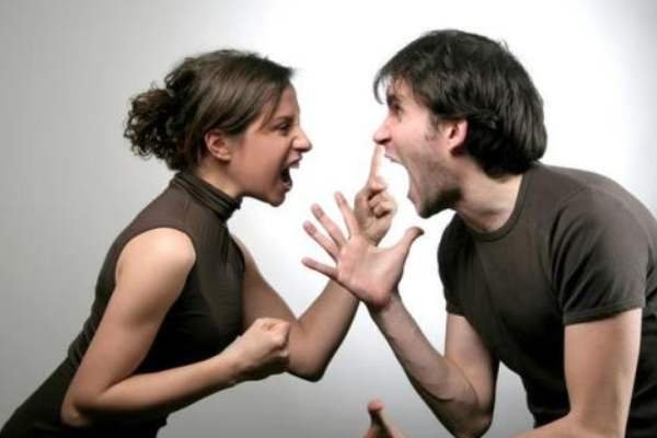 已婚男疑遭小三殴打致死,这样的男人值得同情吗?