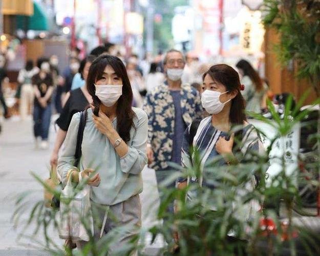 日本新冠的确诊数连续4周全球居首！日本采取了怎样的防疫措施？