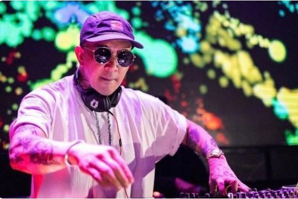 具俊晔表示参加金曲奖是为了支持小S，他在台湾发展的如何？