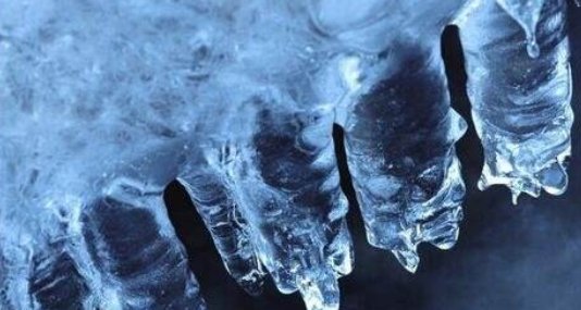 水里加什么可以在0下40度不结冰