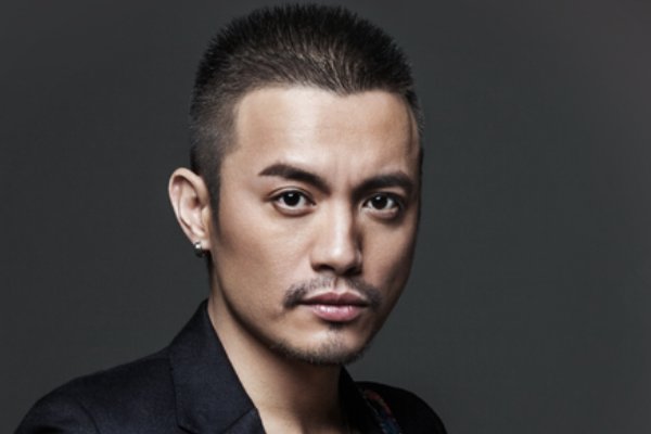 求一些听起来撕心裂肺的歌曲!