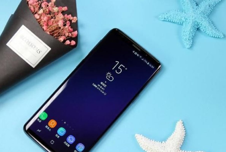 云南一男子花200万收藏上万部手机，花这么多钱收藏手机究竟值不值得？