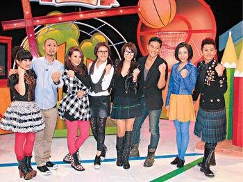 千奇百趣高B班的简介