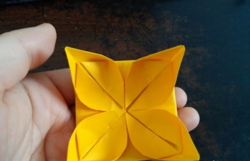 莲花坐怎么折叠,莲花宝叠法