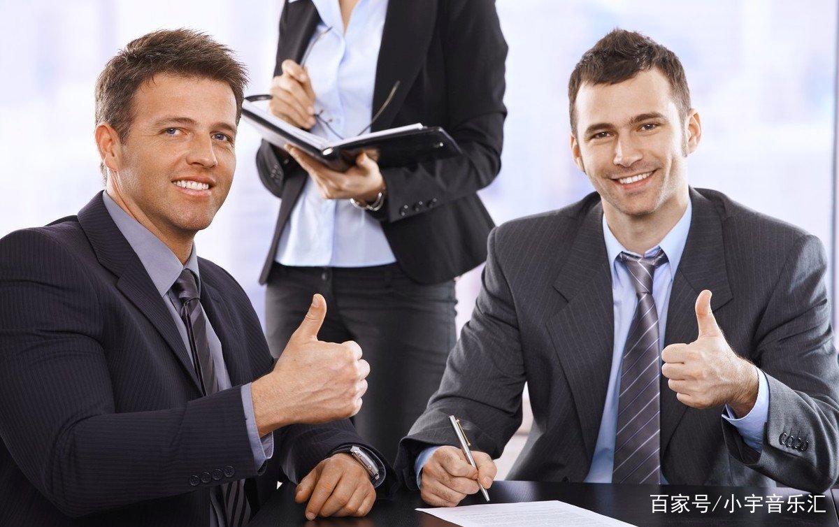 在职场管理中，如何管理猪一样的队友？