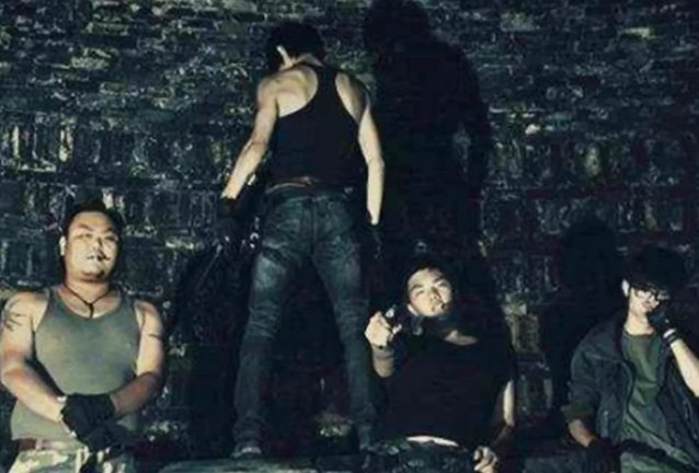 《盗墓笔记》七星鲁王宫里小哥为什么对棺材下跪？