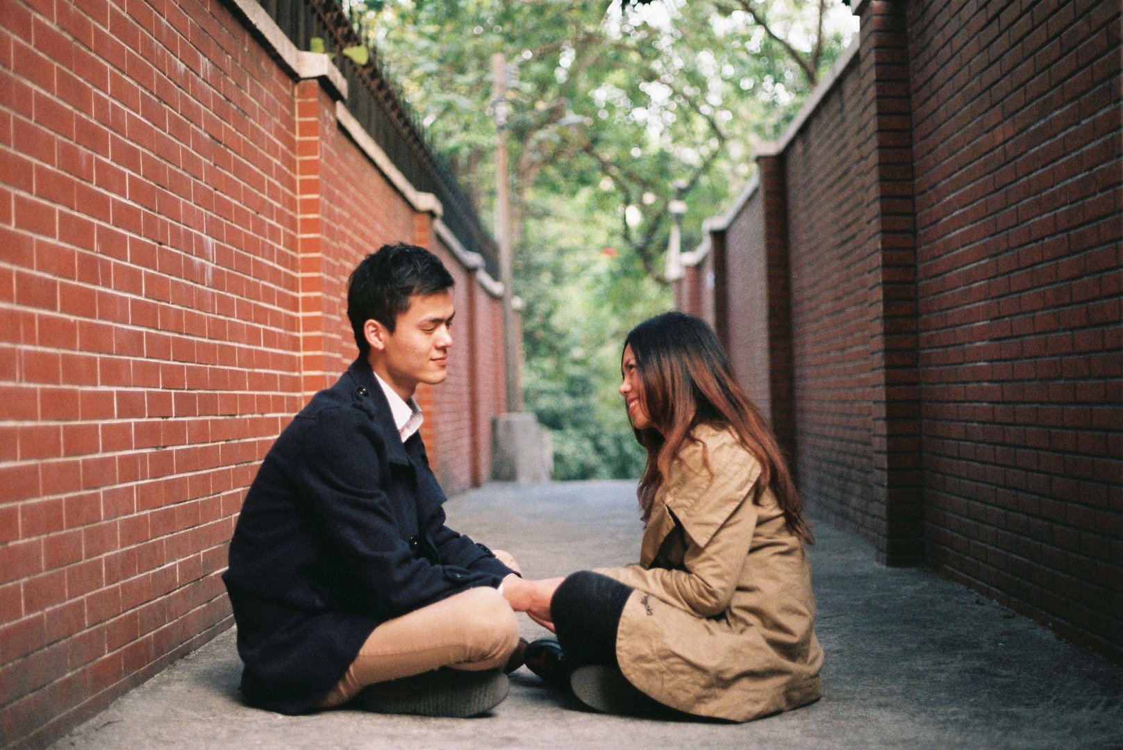 活久见！一男子将妻子介绍给同事当“女友”，这是什么操作？