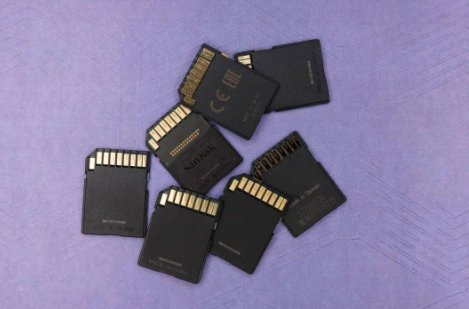 网友为东航遇难者送去哆啦A梦玩偶，黑匣子破译有了哪些进展？