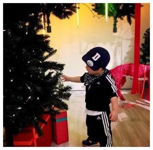 jasper如何逆袭成小帅哥?