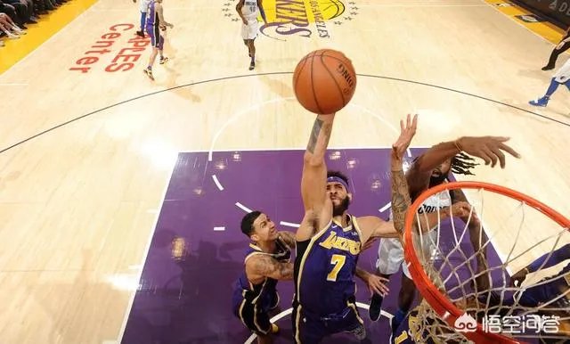 湖人114-113击败独行侠,詹姆斯终场前罚球绝杀,此役谁的表现最好?