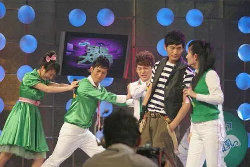 黄晓明快乐大本营身高曝光 解开娱乐圈不解之谜