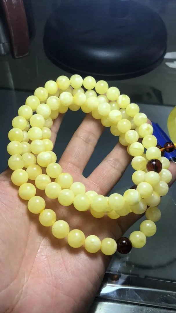 这个不是琥珀吧？