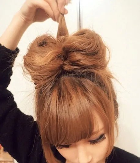 梳头发的方法图解