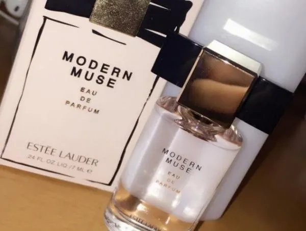 雅诗兰黛的香水真的那么好用吗?