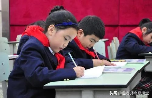 小学生期中考试缺考了怎么办