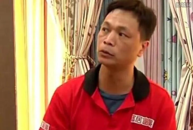 业绩未达罚吃蟑螂扣工资 律师称已涉及多处违法