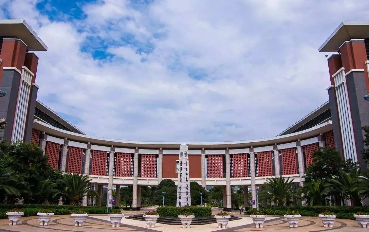 教育部明确录取通知书不得投递至自提点,这一规定合理吗?