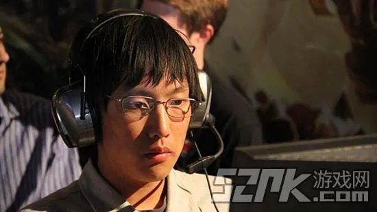 IPL4世界总决赛之后CLG.doublelift专访