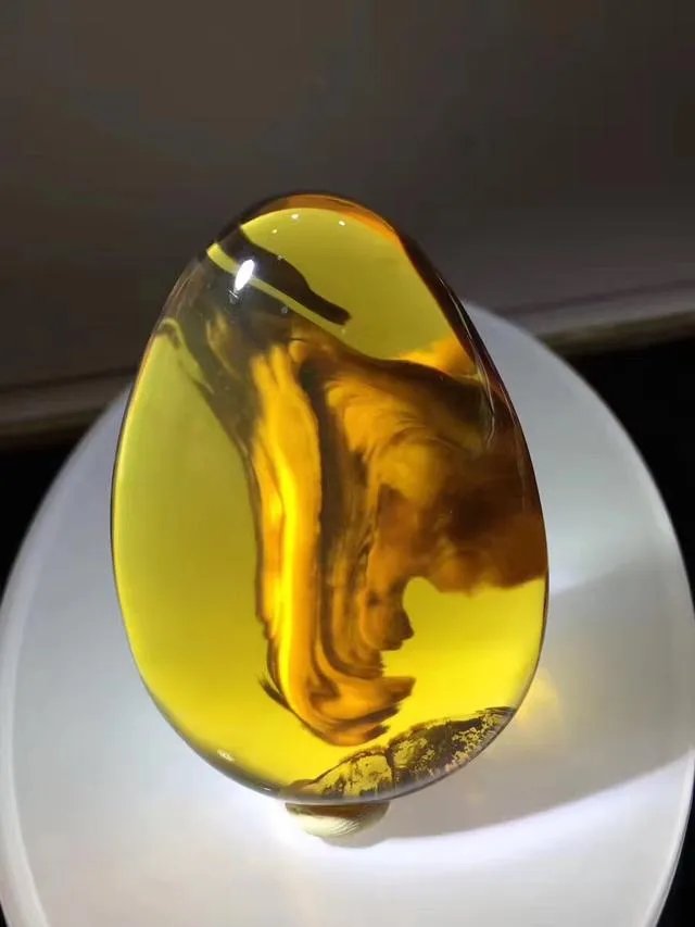 这个不是琥珀吧？