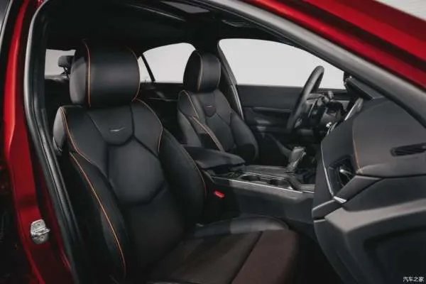 紧凑型车的价格！这款豪华中型车只要20多万