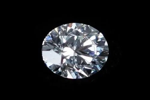 怎么挑选裸钻 三种鉴别裸钻真假的方法