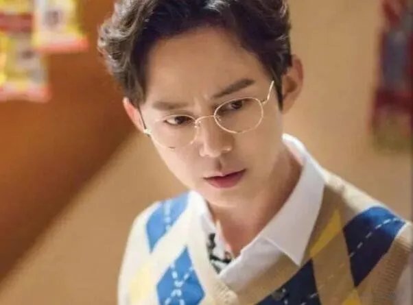 快乐大本营何炅资料简介 演过的电视剧大全(全部)