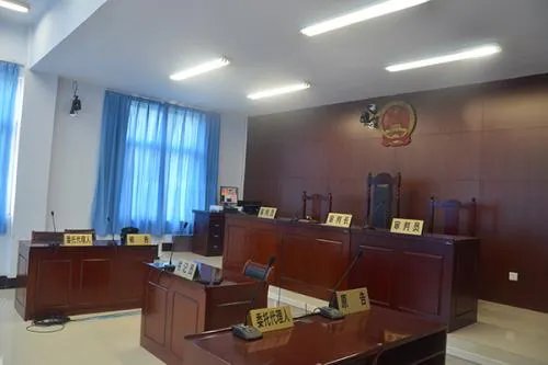 郑渊洁实名举报特大侵犯著作权案开庭，结果会如何？