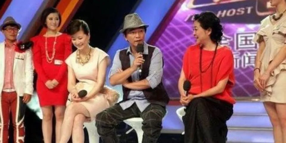 上海主持人集体翻车事件是怎么回事 主持人被开除名单事件始末