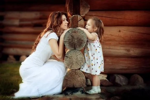 英籍女孩中国寻亲：没有怨恨。被遗弃小孩有寻亲的必要吗？