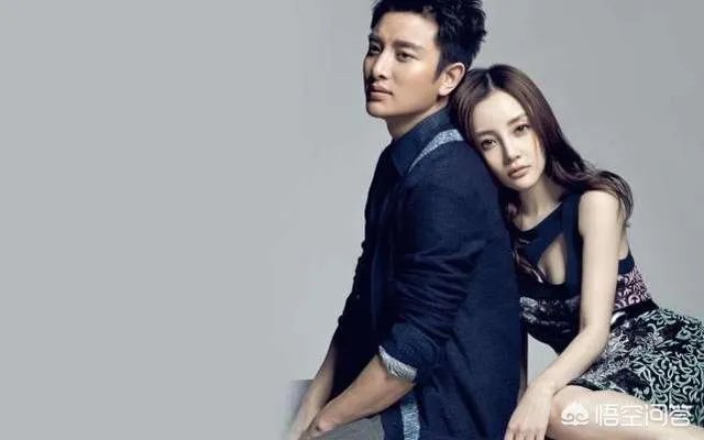 贾乃亮李小璐关系破冰？两人一起陪甜馨玩耍，离婚后首次同框，你怎么评价？