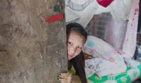 你是否赞同将法定结婚年龄降至18周岁,为什么?