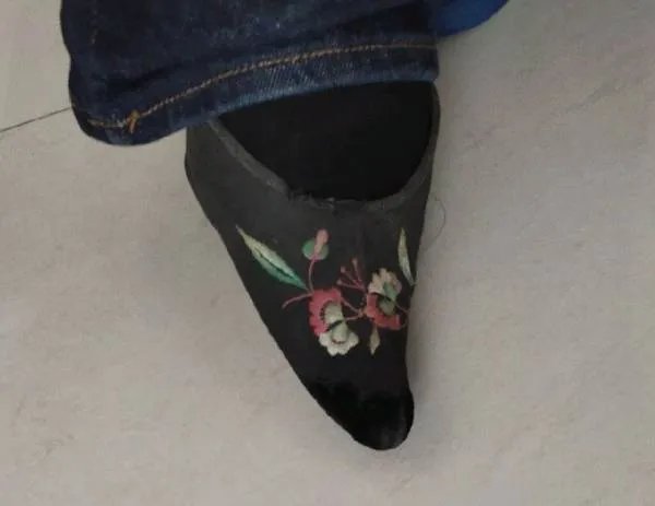 缠足的资料