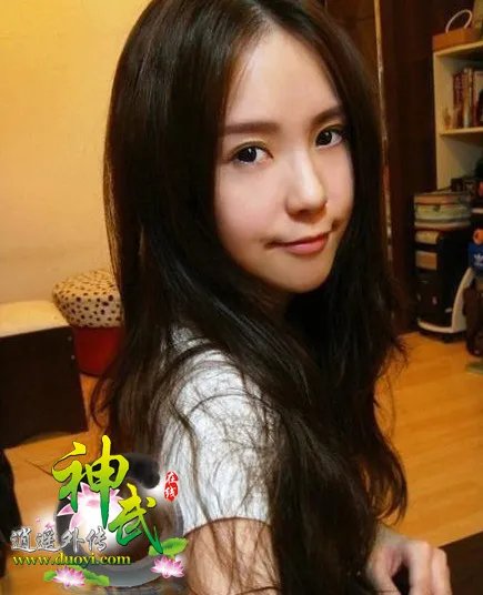 神武真人秀 女孩玩家似邻家爆照
