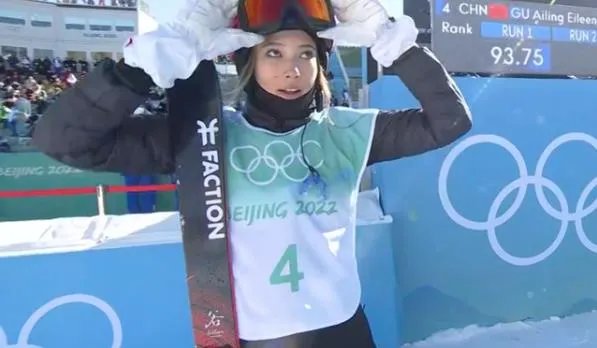 谷爱凌的教练是哪里人,谷爱凌为什么代表中国参赛