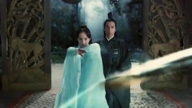 王思聪手撕半个娱乐圈，为何却“独宠”杨幂？