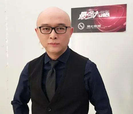 主持人孟非老婆罕见曝照 美艳不输明星