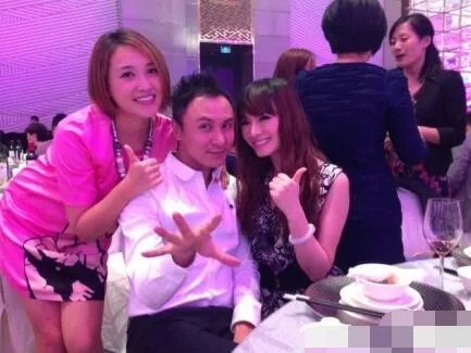 程雷结婚了吗？ 程雷与小18岁女友结婚半年