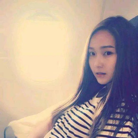 西卡走后,允儿和水晶关系还好吗？ 速求~