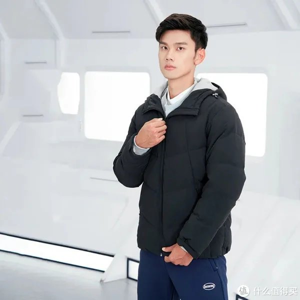 国货当自强 篇十八:31款男士运动款羽绒服特卖清单,1.6折起,低至百元白菜价,运动休闲、温暖寒冬!