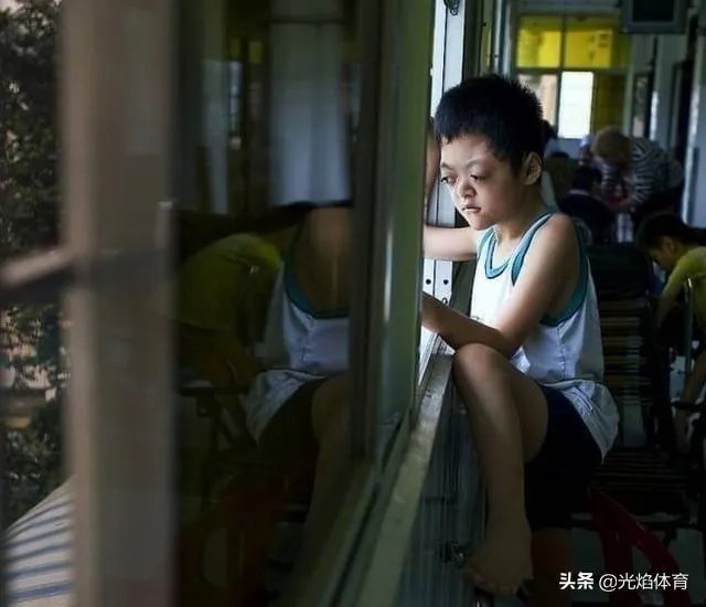 新华社祝贺伊拉克销毁化武