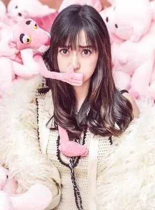 孕妈Baby曝近照 孕肚明显隆起心情不错