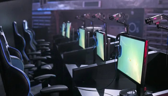 fpx战队有几个韩国人 fpx战队有几个成员是韩国人